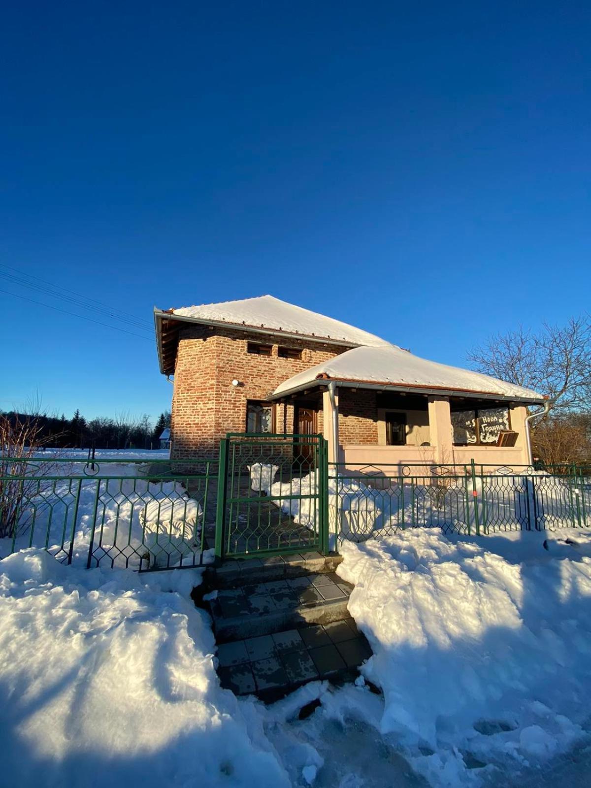 Vikendica Matic Villa Goc Exteriör bild